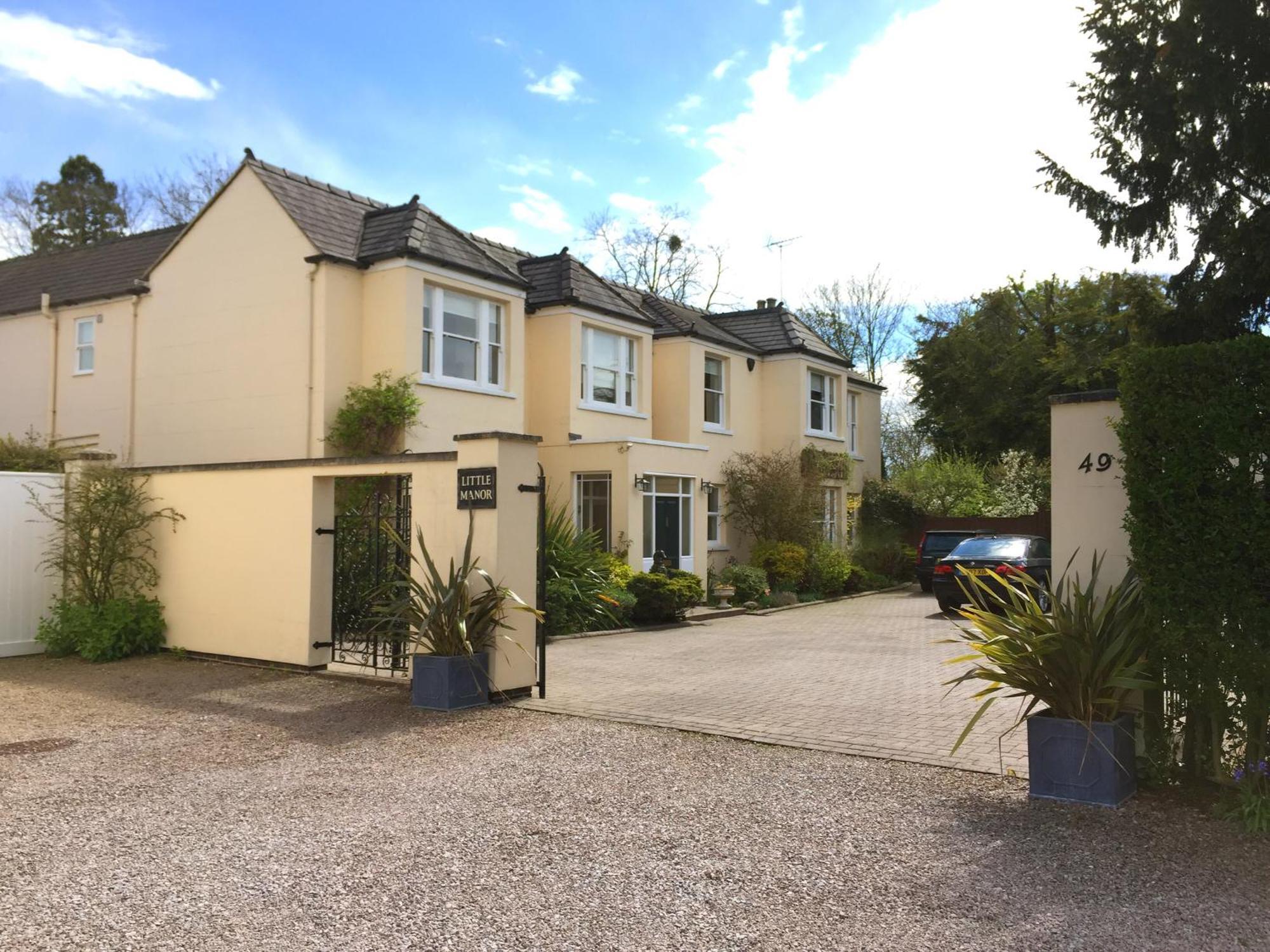 Little Manor Bed and Breakfast Cheltenham Exteriör bild