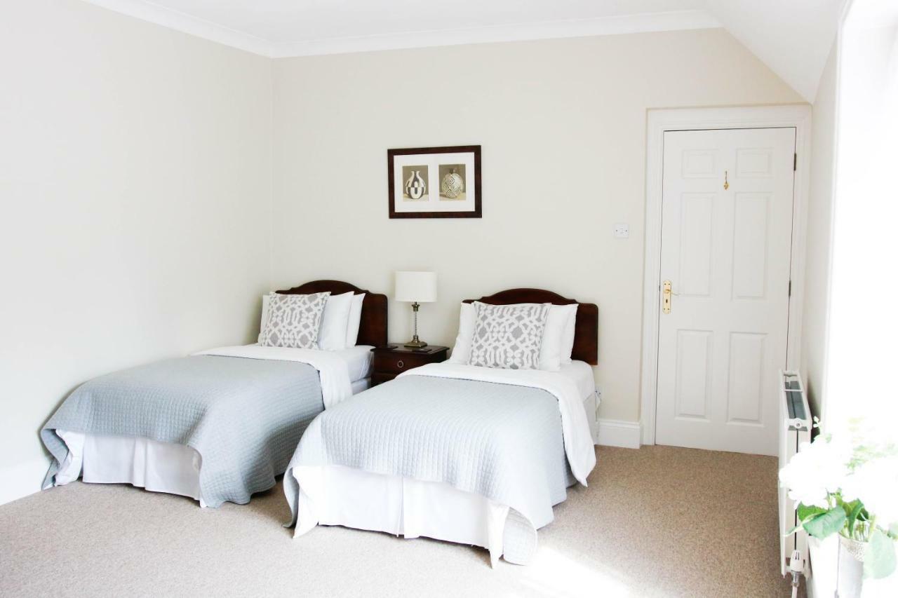 Little Manor Bed and Breakfast Cheltenham Exteriör bild