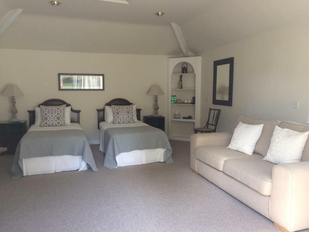 Little Manor Bed and Breakfast Cheltenham Exteriör bild